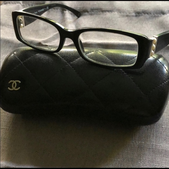 CHANEL Collection Perle Glasses w/ Case - Picture 2 of 8